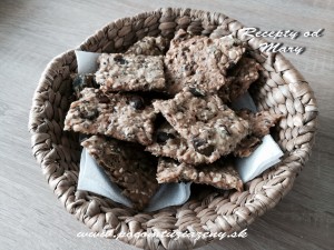 blog-recept-krekry-zo-semienok-bez-lepku-bez-cukru-dobru-chut